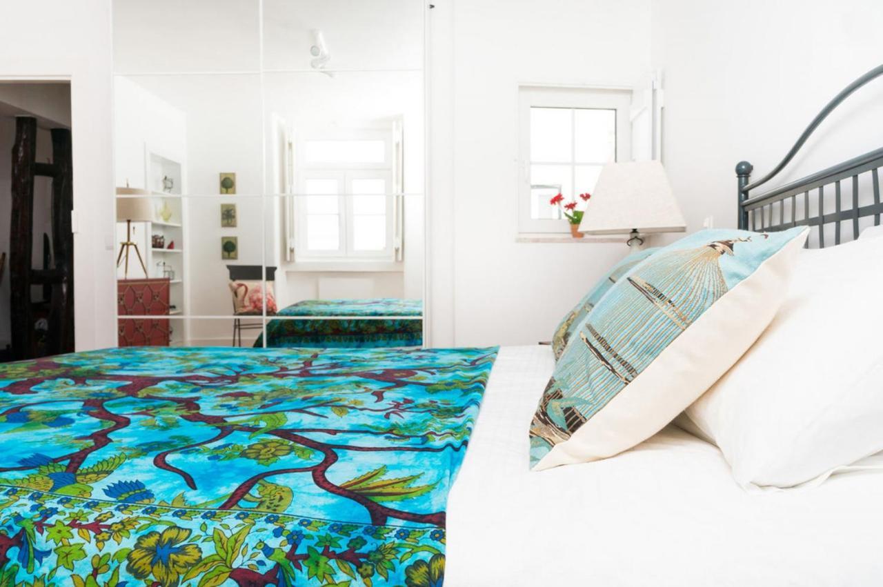 Stylish Lisbon Apartment In Alfama Екстериор снимка
